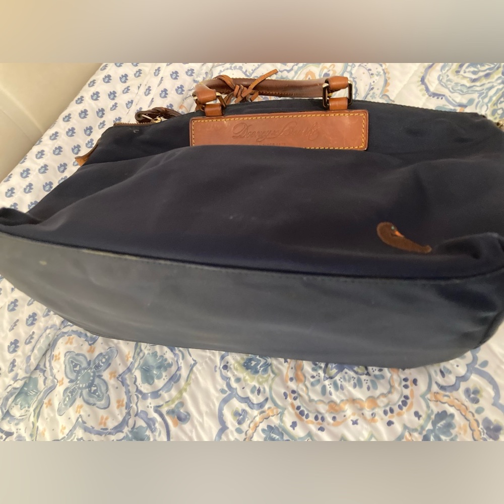 Dooney and Bourke handbag - Picture 13 of 16